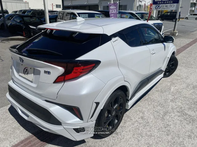 トヨタ C-HR