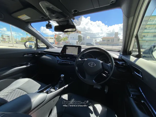 トヨタ C-HR