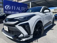 トヨタ C-HR