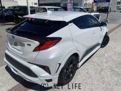 トヨタ C-HR