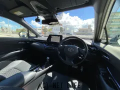 トヨタ C-HR