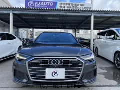 アウディ A6
