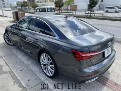 アウディ A6