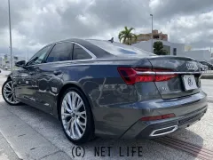アウディ A6