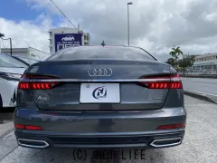 アウディ A6