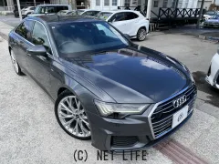 アウディ A6