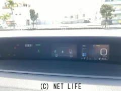 トヨタ プリウス