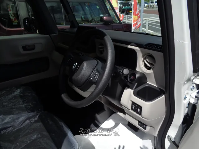 ホンダ N-BOX