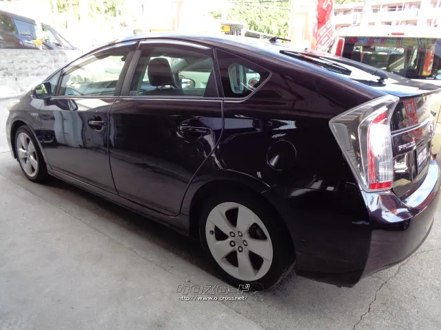 トヨタ プリウス