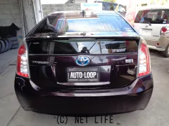 トヨタ プリウス