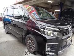 トヨタ ヴォクシー