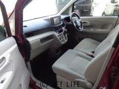 ダイハツ ムーヴ