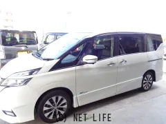 日産 セレナ
