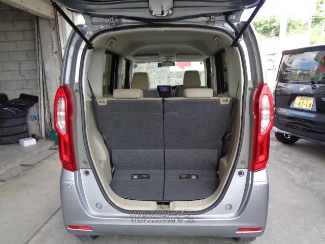 ホンダ N-BOX