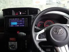トヨタ タンク