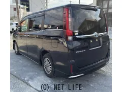 部品取車 エスクワァイア　ハイブリッド