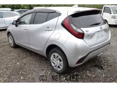 部品取車 アクア