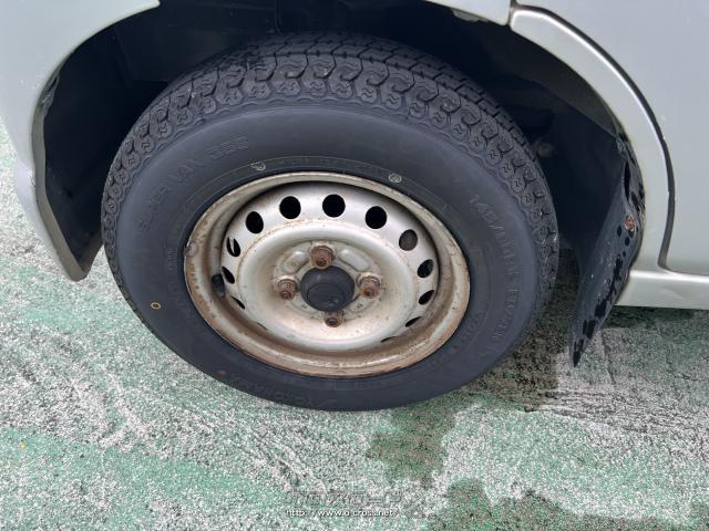 ダイハツ ハイゼットカーゴ