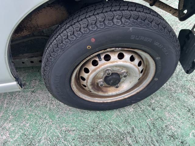 ダイハツ ハイゼットカーゴ