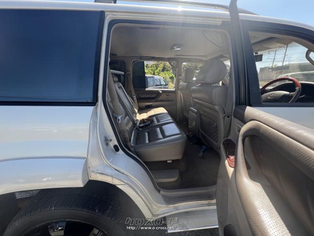 トヨタ ランドクルーザー100