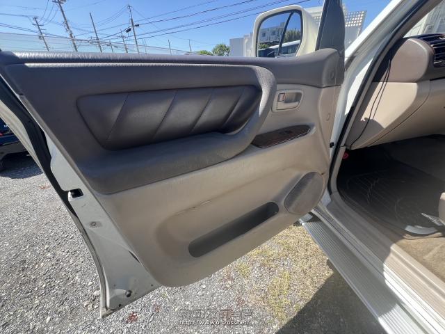 トヨタ ランドクルーザー100