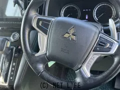 三菱 デリカD：5