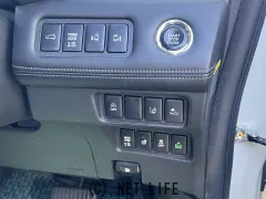 三菱 デリカD：5