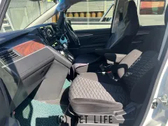 三菱 デリカD：5