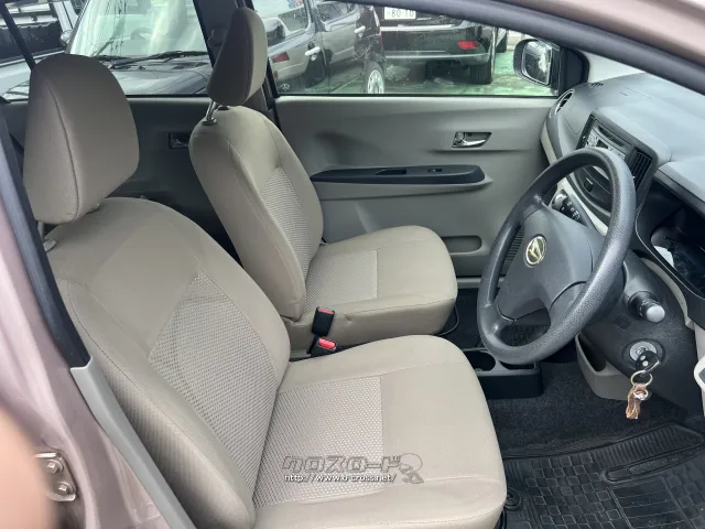 ダイハツ ミライース