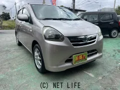 ダイハツ ミライース