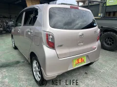 ダイハツ ミライース