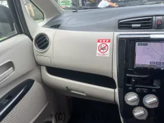 三菱 eKワゴン