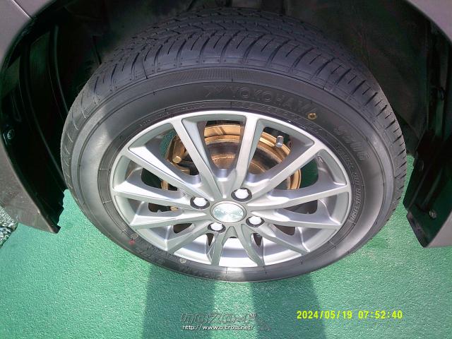 新品タイヤ、キャリパーゴールド塗装。 スバル ステラ