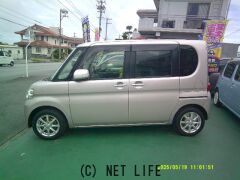 ダイハツ タント