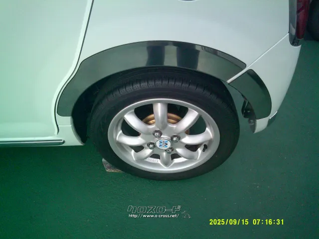 ダイハツ ミラジーノ