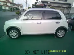 ダイハツ ミラジーノ