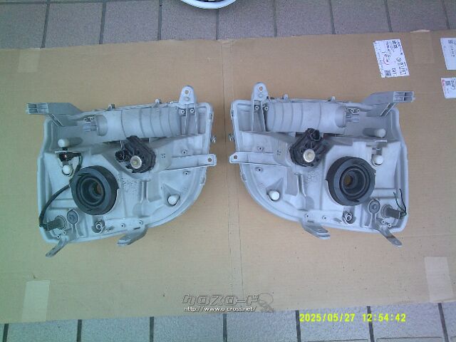 電球なし、左配線なし。 電装系 ハロゲンライト