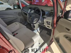 ダイハツ ムーヴ