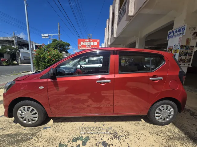 ダイハツ ミライース