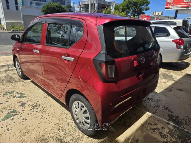 ダイハツ ミライース