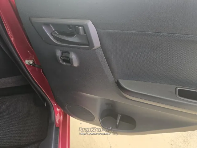 ダイハツ ミライース