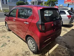 ダイハツ ミライース