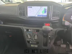 ダイハツ ミライース