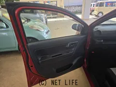 ダイハツ ミライース