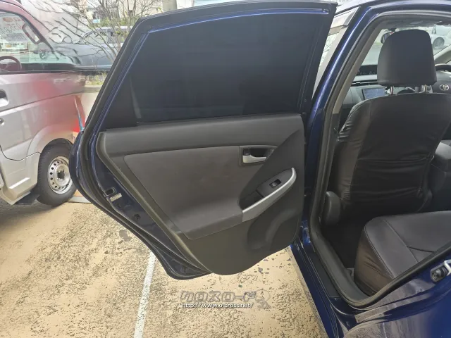 トヨタ プリウス