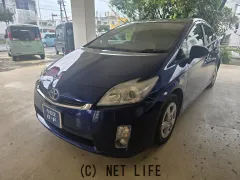 トヨタ プリウス