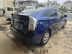 トヨタ プリウス