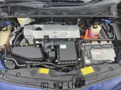 トヨタ プリウス