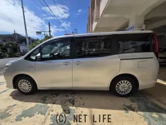 トヨタ ノア