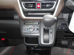 ダイハツ ムーヴ